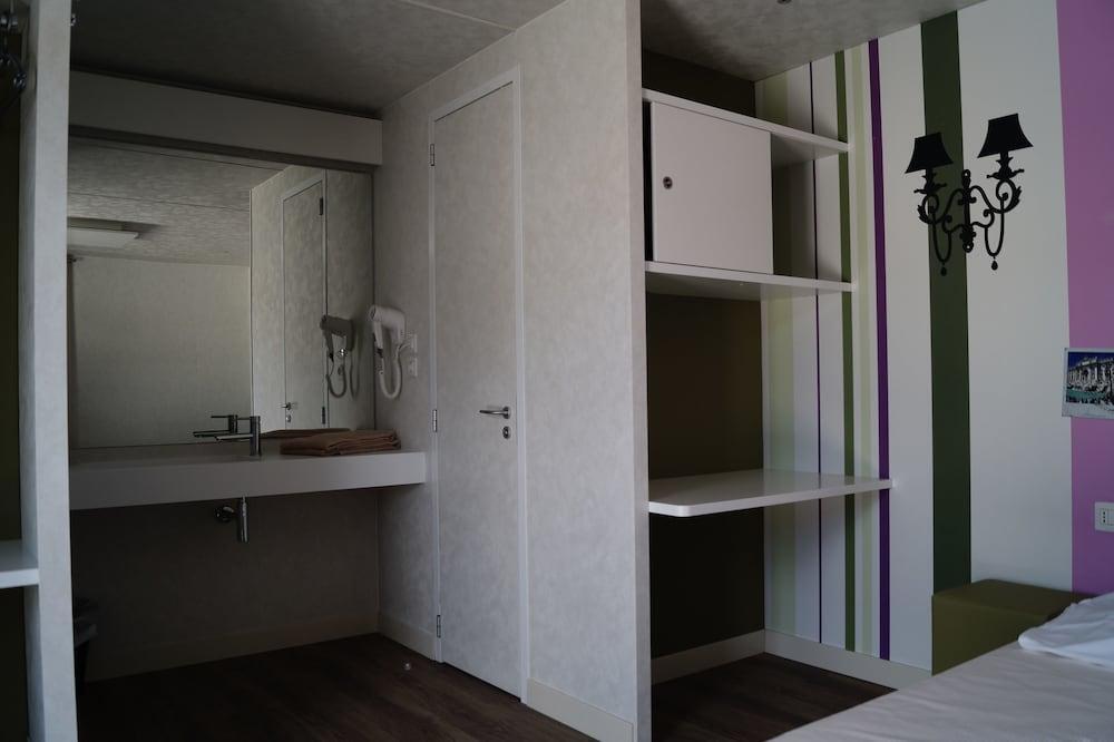 Hu Camping In Town Tente de luxe 3*